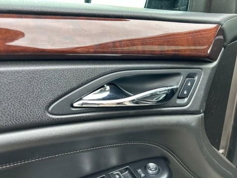 Used 2015 Cadillac SRX Luxury AWD/4WD image 28