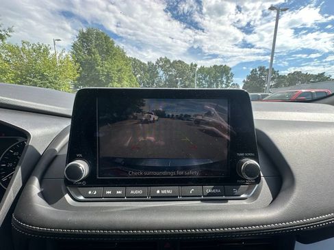 New 2026 Nissan Rogue SV FWD image 11