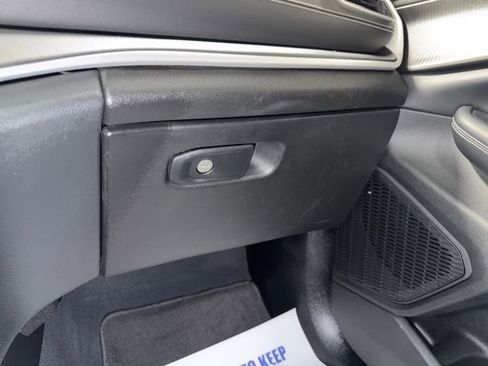 Used 2023 Jeep Grand Cherokee Altitude image 28