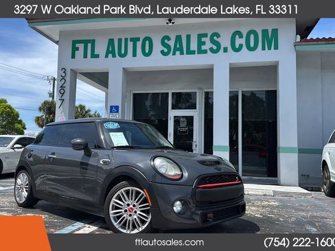 Used 2014 MINI Cooper S FWD image 2