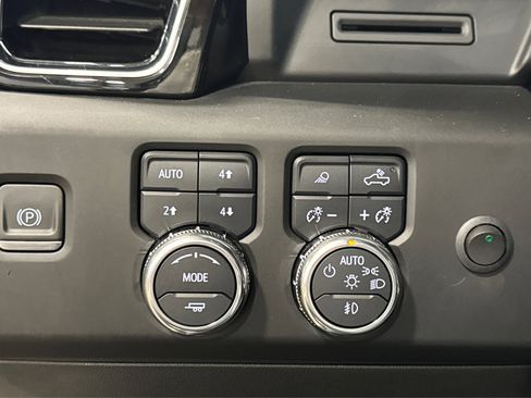 Used 2022 GMC Sierra 1500 Denali image 22