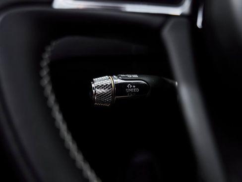 Used 2020 Bentley Continental GT AWD/4WD image 48
