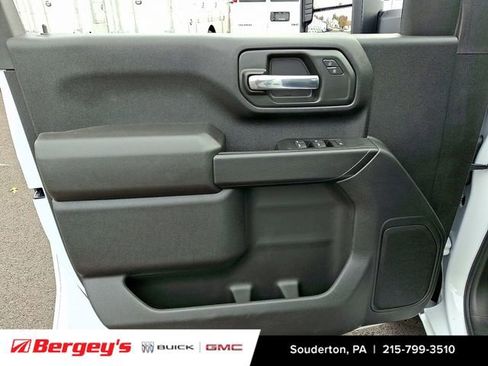 New 2025 GMC Sierra 3500 Pro w/ X31 Off-Road Package image 10