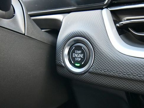 New 2026 Chevrolet Trax ACTIV w/ Sunroof Package FWD image 20