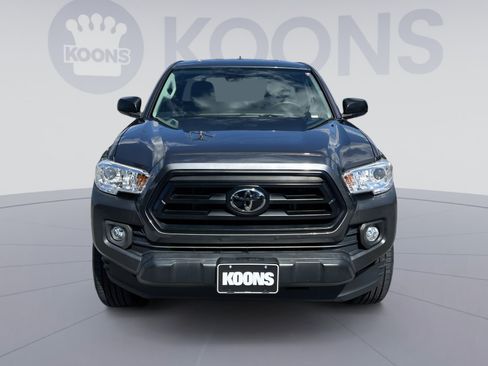 Used 2022 Toyota Tacoma SR AWD/4WD image 11