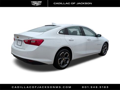 Used 2024 Chevrolet Malibu LT image 5