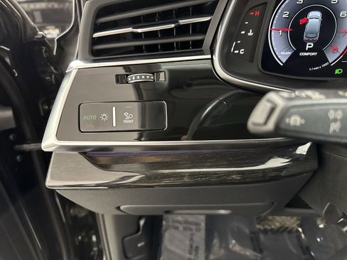 Used 2023 Audi Q7 3.0T Prestige w/ Prestige Package image 14