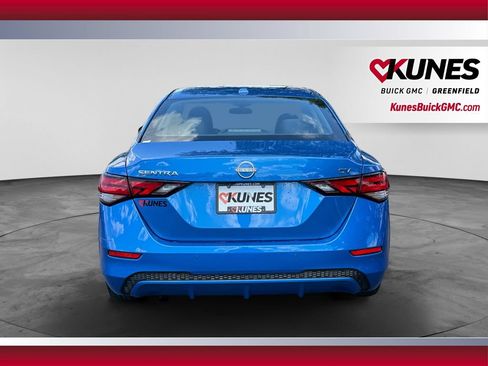 Used 2024 Nissan Sentra SV FWD image 9