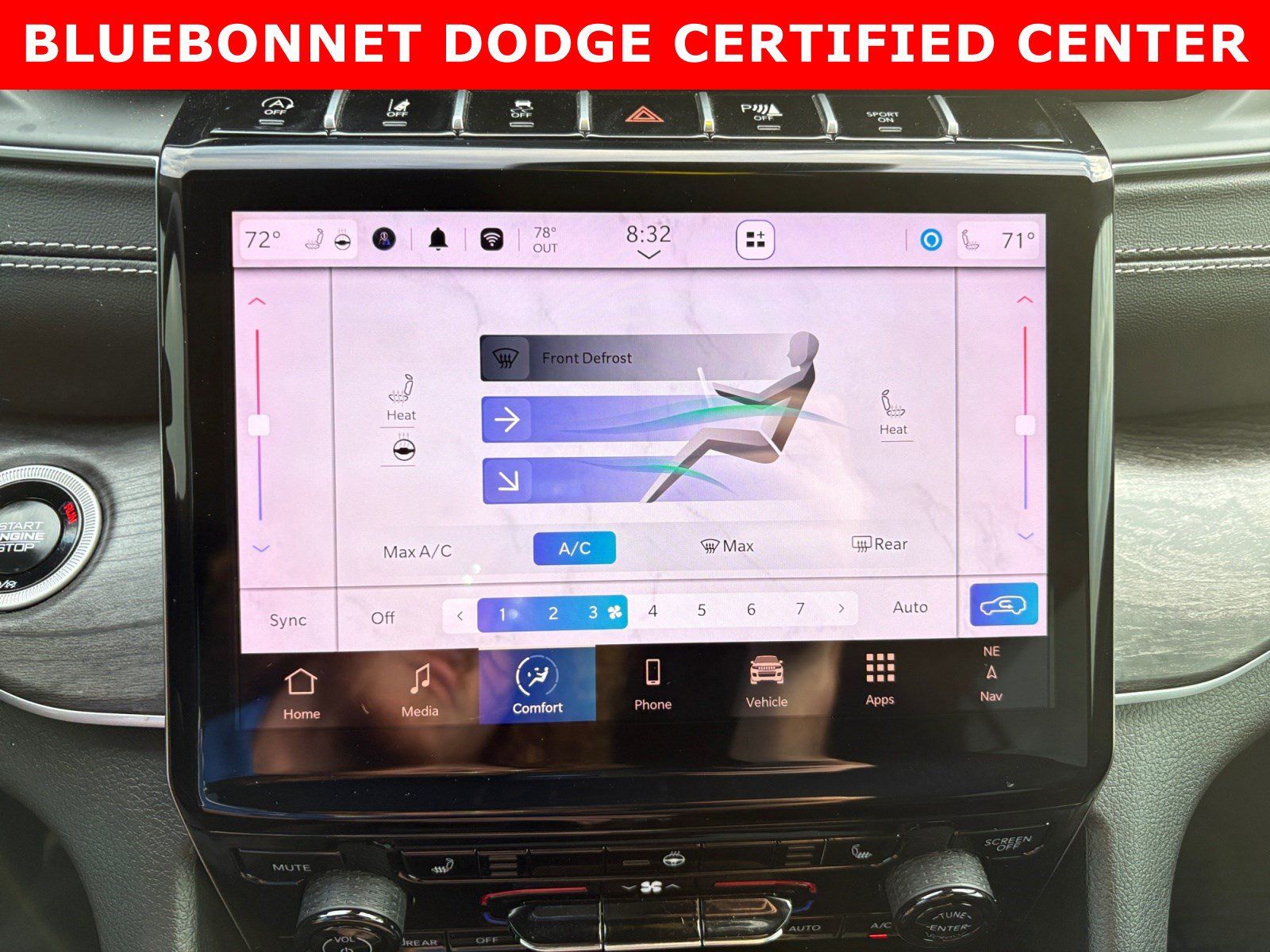 Used 2024 Jeep Grand Cherokee Limited RWD image 17