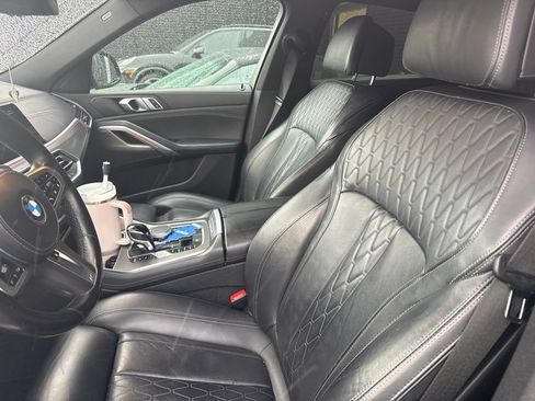 Used 2023 BMW X6 xDrive40i w/ M Sport Package AWD/4WD image 5