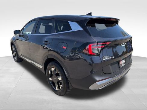 New 2026 Kia Sportage LX w/ LX Convenience Package AWD/4WD image 5