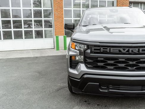 Used 2025 Chevrolet Silverado 1500 W/T RWD image 28