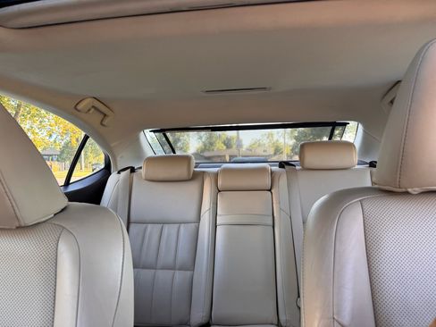 Used 2018 Lexus ES 300h image 21