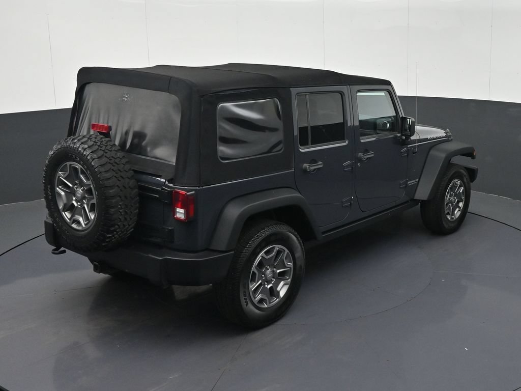 Used 2017 Jeep Wrangler Unlimited Rubicon w/ Dual Top Group AWD/4WD image 26