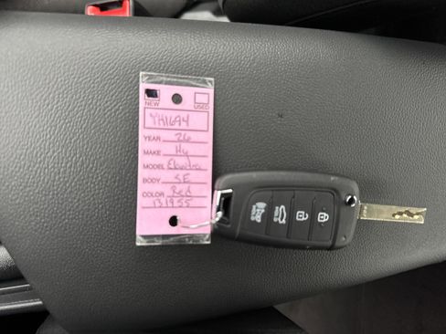 New 2026 Hyundai Elantra SE image 28