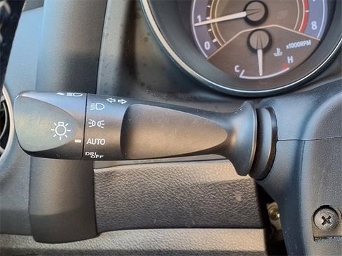 Used 2017 Toyota Corolla iM image 12