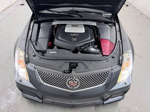 Used 2011 Cadillac CTS V RWD image 41