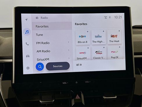 Used 2026 Toyota Corolla Cross XSE w/ Convenience Package image 15