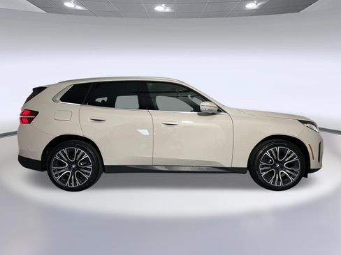 Used 2026 BMW X3 xDrive30i w/ Premium Package AWD/4WD image 8