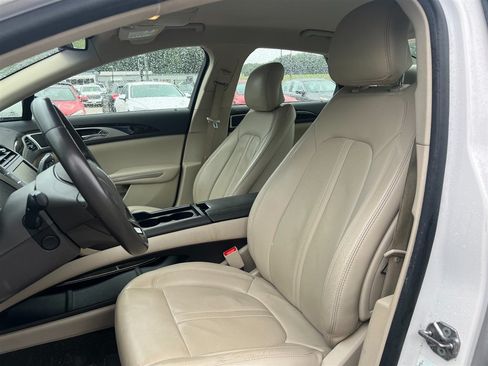 Used 2016 Lincoln MKZ Hybrid w/ Equipment Group 600A Reserve FWD image 5