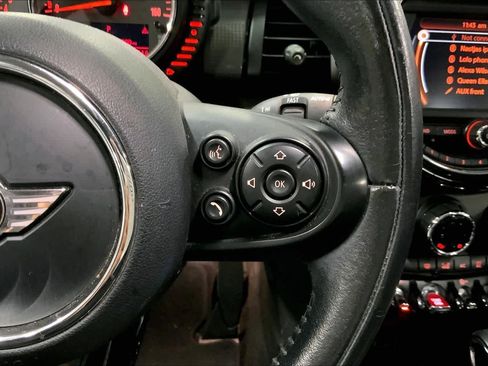 Used 2017 MINI Cooper 2-Door Hardtop image 23