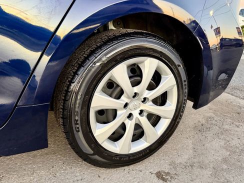 Used 2023 Toyota Corolla LE image 8