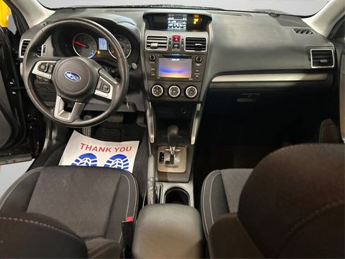 Used 2018 Subaru Forester 2.5i w/ Alloy Wheel Package image 18