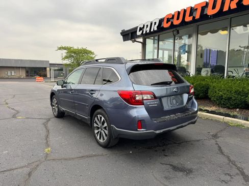 Used 2015 Subaru Outback 2.5i Limited AWD/4WD image 5