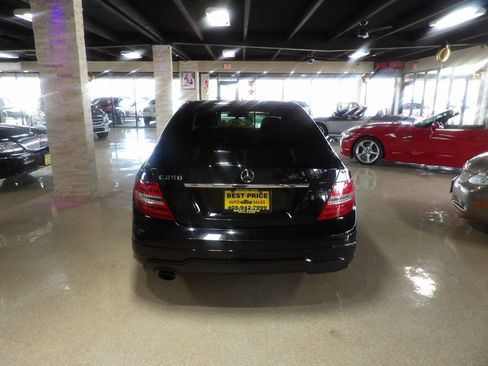 Used 2012 Mercedes-Benz C 250 Sedan image 5