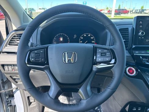 New 2026 Honda Odyssey Elite image 14