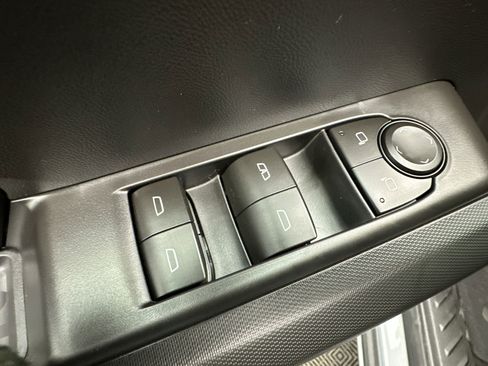 New 2026 Chevrolet Colorado LT w/ Advanced Trailering Package AWD/4WD image 11