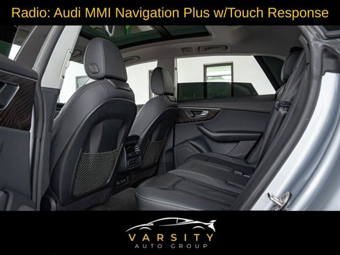 Used 2021 Audi Q8 Premium w/ Black Optic Package image 12
