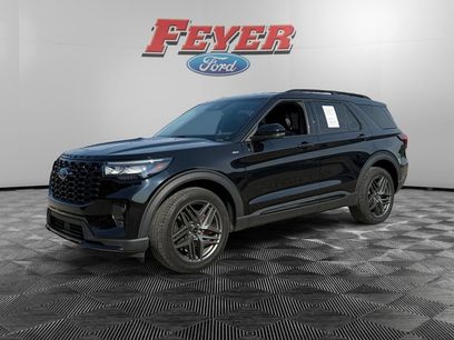 Certified 2025 Ford Explorer ST-Line w/ ST-Line Street Pack