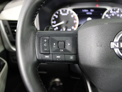 Certified 2025 Nissan Rogue SV image 26