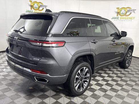 New 2025 Jeep Grand Cherokee Overland image 7
