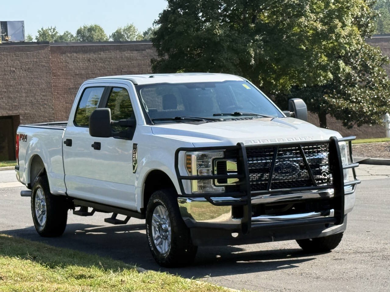 Used 2019 Ford F250 XL w/ STX Appearance Package AWD/4WD image 3