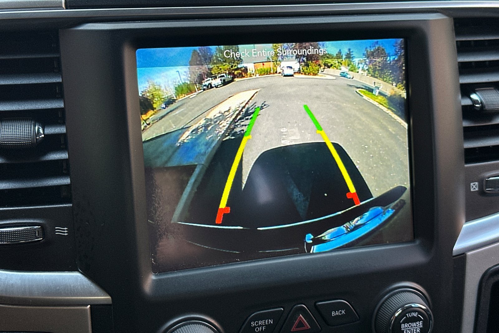 Used 2019 RAM 1500 Big Horn AWD/4WD image 18