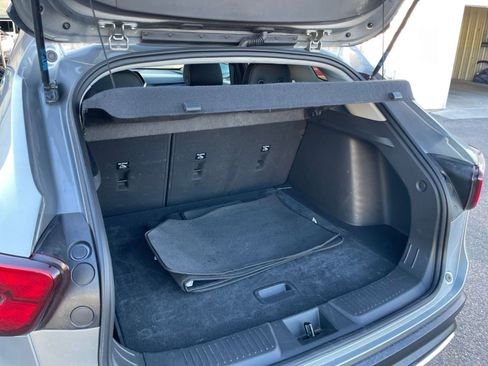 Used 2025 Chevrolet Trax LT image 30