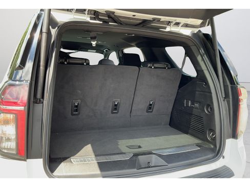 Used 2024 Chevrolet Tahoe Premier RWD image 19