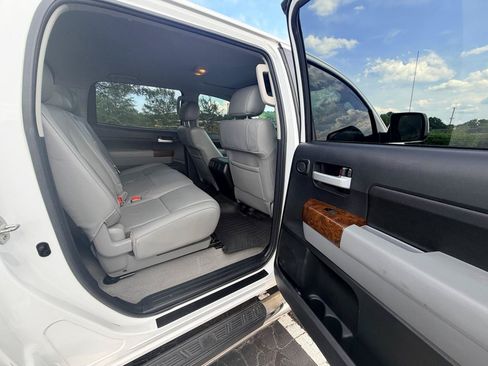 Used 2011 Toyota Tundra Limited w/ Memory Pkg AWD/4WD image 13