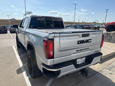 Used 2022 GMC Sierra 1500 AT4 w/ AT4 Premium Package AWD/4WD image 13