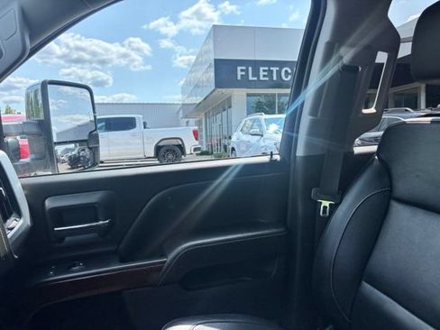 Used 2018 GMC Sierra 1500 SLT AWD/4WD image 12