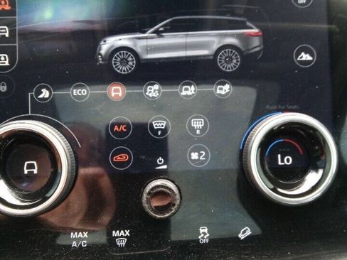 Used 2018 Land Rover Range Rover Velar S AWD/4WD image 58