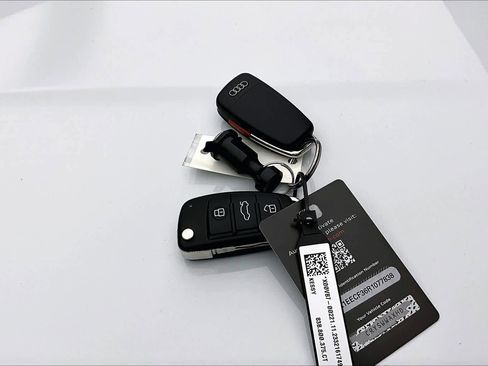 Certified 2024 Audi Q3 2.0T Premium Plus image 17