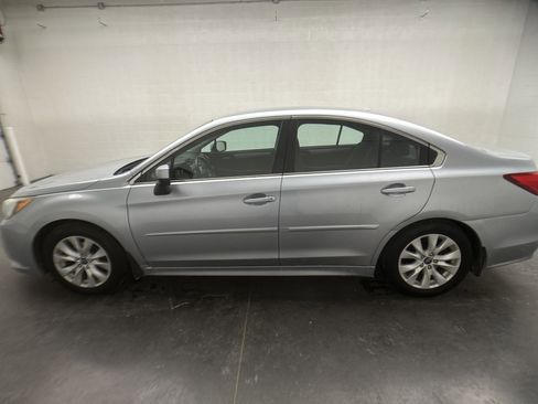 Used 2015 Subaru Legacy 2.5i Premium image 5
