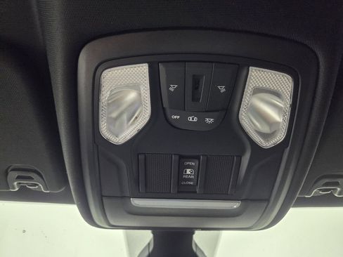 Used 2021 RAM 1500 Big Horn AWD/4WD image 15