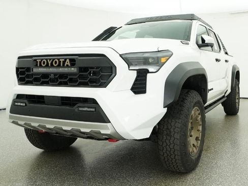 New 2026 Toyota Tacoma 4x4 Double Cab Hybrid image 32