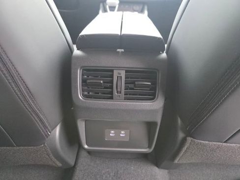 New 2026 Nissan Rogue SV image 18