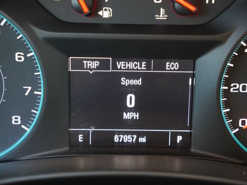 Used 2018 Chevrolet Equinox LT AWD/4WD image 7