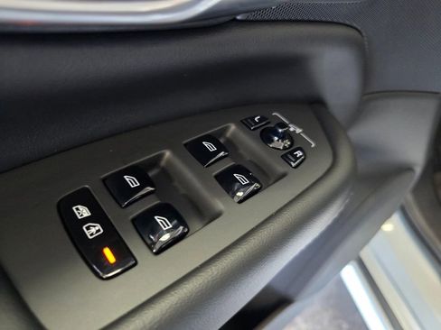 Used 2023 Volvo XC90 T8 Ultimate w/ Lounge Package image 23